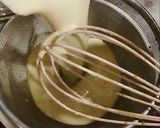 Foto langkah ke 3 dari resep Mango Matcha Crepe Spaghetti.