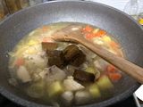 ข้าวแกงกะหรี่ไก่ไข่ข้น