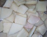 A picture of step 1 of Fried yam with egg.
