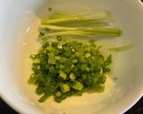 Hình bước làm 1 của món Mì udon thập cẩm