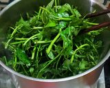 Hình bước làm 2 của món Đọt lang xào tỏi