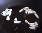 Hình bước làm 2 của món 🌱 Cải Xoong Xào Cà Chua (Vegan)