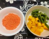 A picture of step 1 of Dal with Pumpkin and Drumsticks.