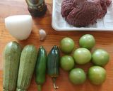 Foto del paso 1 de la receta: Picadillo de res con tomate verde
