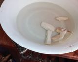 A picture of step 1 of Tomato stewed cassava.
