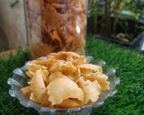 Foto langkah ke 5 dari resep Keripik Pangsit Seledri.