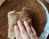 Csirkés sajtkrémmel töltött, zöldséges palacsinta recept fázis 6 fotója