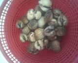 Foto langkah ke 1 dari resep Pindang Kerang.