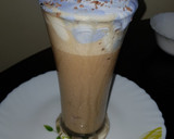 கோல்ட் காபி வித் ஐஸ் க்ரீம் (Cold Coffice with Ice Cream Recipe In Tamil) ரெசிபி ஸ்டேப் 3 புகைப்படம்