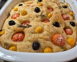 Foto del paso 5 de la receta: FOCACCIA🌿🍅Con Uchuvas🫒 y Más...!