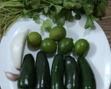 Foto del paso 1 de la receta: Salsa verde de jalapeño y limón