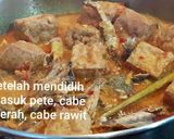 Foto langkah ke 4 dari resep 💕TAHU IKAN PINDANG DI MASAK SANTAN.