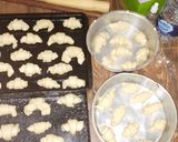 Foto del paso 3 de la receta: Medialunas de manteca