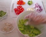 Foto langkah ke 3 dari resep Tumis Pare Petai dan Teri.