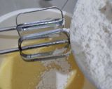 Foto langkah ke 5 dari resep Pukis Menul Empuk.