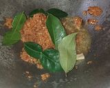 Foto langkah ke 3 dari resep Kari telur pete.