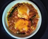 A picture of step 3 of Egg shakshuka.