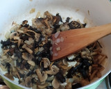 Foto del paso 4 de la receta: Risotto de setas