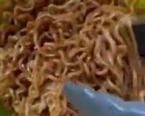 Gambar langkah 7 resipi Mee Kolok.