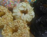 Foto langkah ke 5 dari resep Donat lembut tanpa banting.
