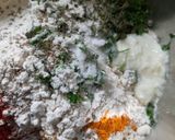 A picture of step 2 of Methi thepla.