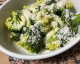 Foto del paso 3 de la receta: Brócoli al vapor con bechamel