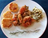 Foto del paso 9 de la receta: Suprema de pollo al romero con formitas de polenta y guisantes