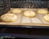 Komló kovászos házi hamburger zsemle recept fázis 9 fotója