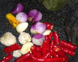Foto langkah ke 2 dari resep Sayur Asem Bumbu Kuning.