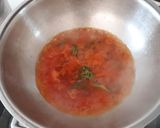 A picture of step 3 of Tomato soup.
