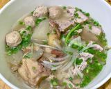 A picture of step 4 of Phở with Rare Beef, Beef Rib Cartilage, and Beef Meatballs.