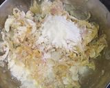 পেঁয়াজি (Peyanji recipe in Bengali) রেসিপির ধাপ 2 ছবি