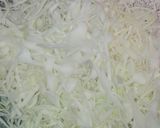 Foto del paso 3 de la receta: Ensalada china de repollo y gambas