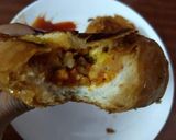 A picture of step 3 of Pizza bun burger.