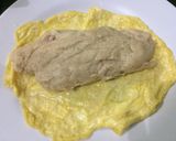 Foto langkah ke 3 dari resep Chicken Egg Roll ala HokBen.