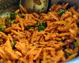 आलं, मिरची, आंबी हळद लोणचे... (वाडवळी पद्धतीने) (aala mirchi ambi haldi lonche recipe in marathi) रेसिपी स्टेप 8 फोटो 