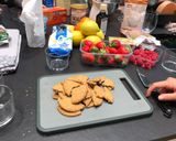 Foto del paso 1 de la receta: Shots de yogurt y frutos rojos
