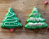 A picture of step 10 of Decorate Christmas Cookies.