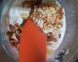 A picture of step 5 of Cocktail nuts creamy salad.