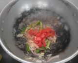 A picture of step 1 of Masala Grean Peas Pulao.