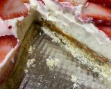 Foto del paso 6 de la receta: Tarta de frutilla con crema chantilly y dulce de leche!! 🍓🤤