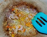 Foto langkah ke 2 dari resep Tumis wortel Udang Sawi Putih.
