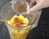 A picture of step 2 of Aloo Ki Chutney (Samosay wali Chutney).