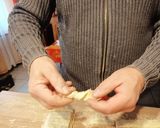A picture of step 5 of Cheese Puff Pastry Twists.