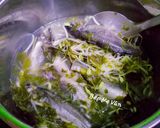 Hình bước làm 4 của món Canh chua cá chốt nấu lá me đất