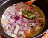 Hình bước làm 5 của món Món Pháp - Bourguignon De Boeuf (Bò Hầm Rượu Vang Đỏ)