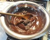 Foto del paso 3 de la receta: Mentitas cubiertas con chocolate semiamargo