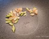 Foto langkah ke 4 dari resep Teri (Panggang) & Cumi Asin (Rebus) Tomat Ijo.