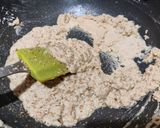 A picture of step 3 of Magaj Ladoo (Wheat flour ladoos).