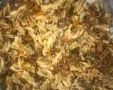 A picture of step 4 of Macaroni and beef cheese bake.